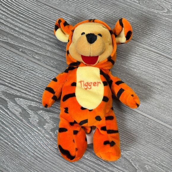 Vintage 1999 Winnie the Pooh Dress Up Tigger Beanbag Plush Tiger Orange Stripes - Picture 7 of 7